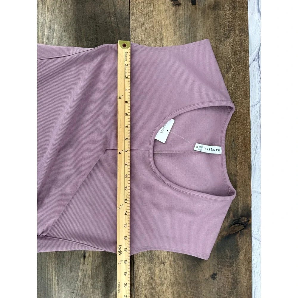 Athleta Bayview Tee Florentine Mauve Ribbed Wrap Front Powervita Workout Top M